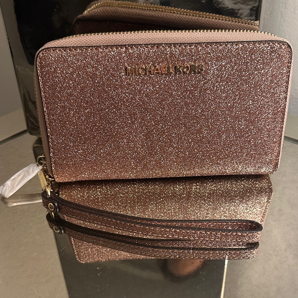 Michael Kors Sparkling Rose Gold Wristlet